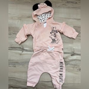 Minnie Mouse Matching Set